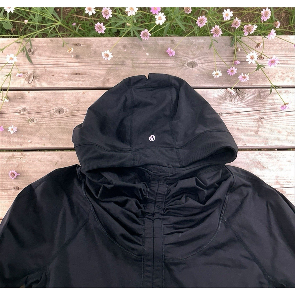 Lululemon Black Run Ambition Pullover Hoodie Top Women's Sz 8 Athletic Running - Picture 8 of 12